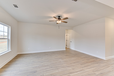 131 Burlwood Rd, Greenwood, South Carolina - Williamsburg II