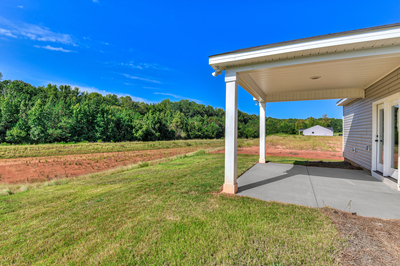 329 Burlwood Rd, Greenwood, South Carolina - Bridgeport