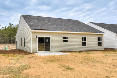 213 Palmetto Loop, Vidalia, Georgia - Ficus