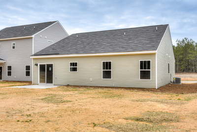 213 Palmetto Loop, Vidalia, Georgia - Ficus