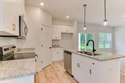 166 Traditions Drive, Trenton, South Carolina - Bristol